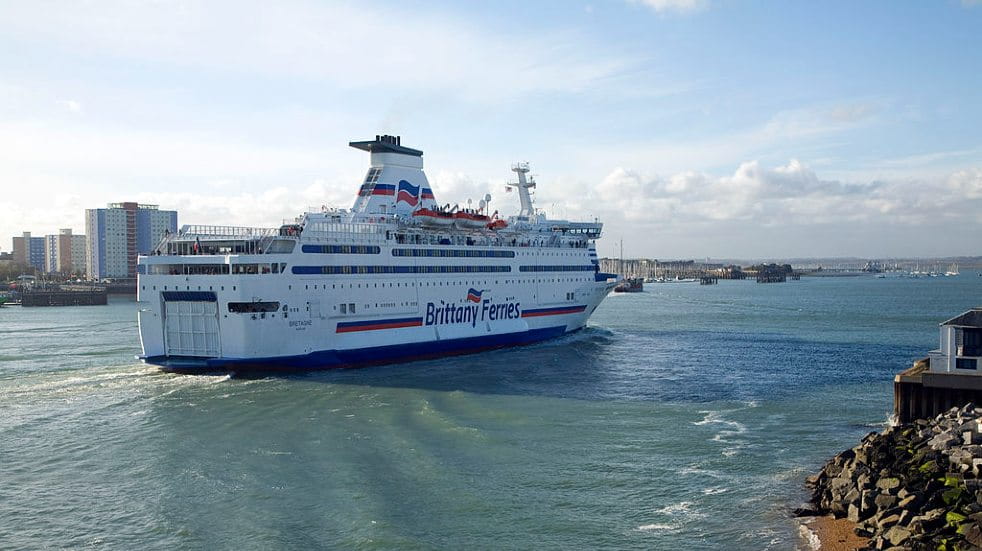 last-minute holidays brittany ferries